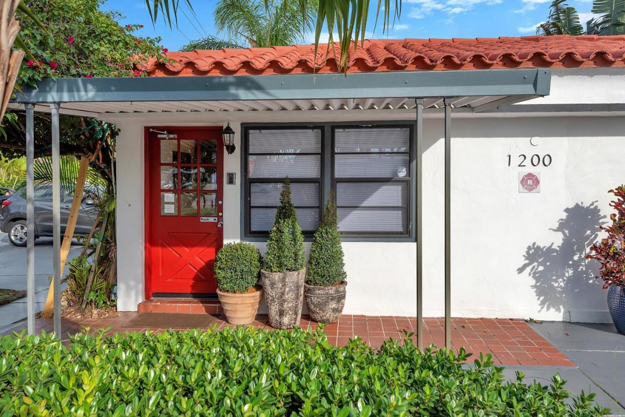 Oasis Hotel Fort Lauderdale Exterior photo