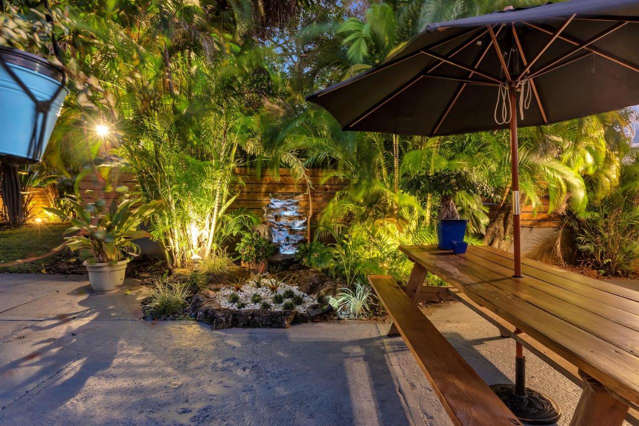 Oasis Hotel Fort Lauderdale Exterior photo