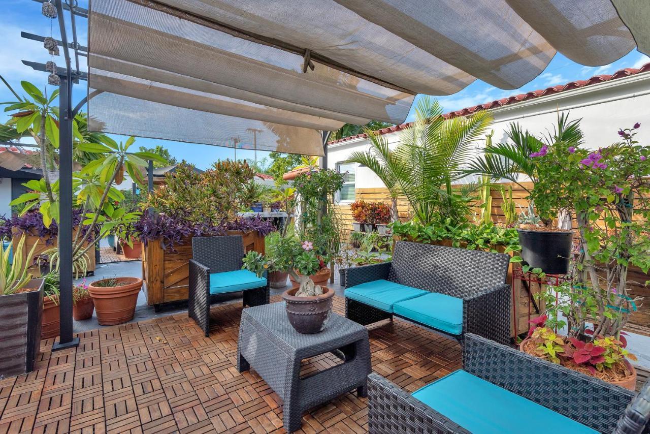 Oasis Hotel Fort Lauderdale Exterior photo